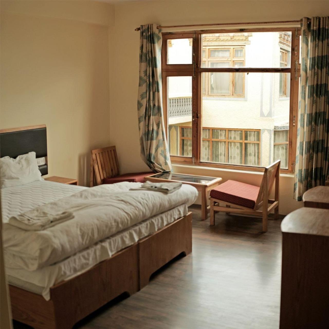 Hotel Lonchay Residency Leh Exterior photo