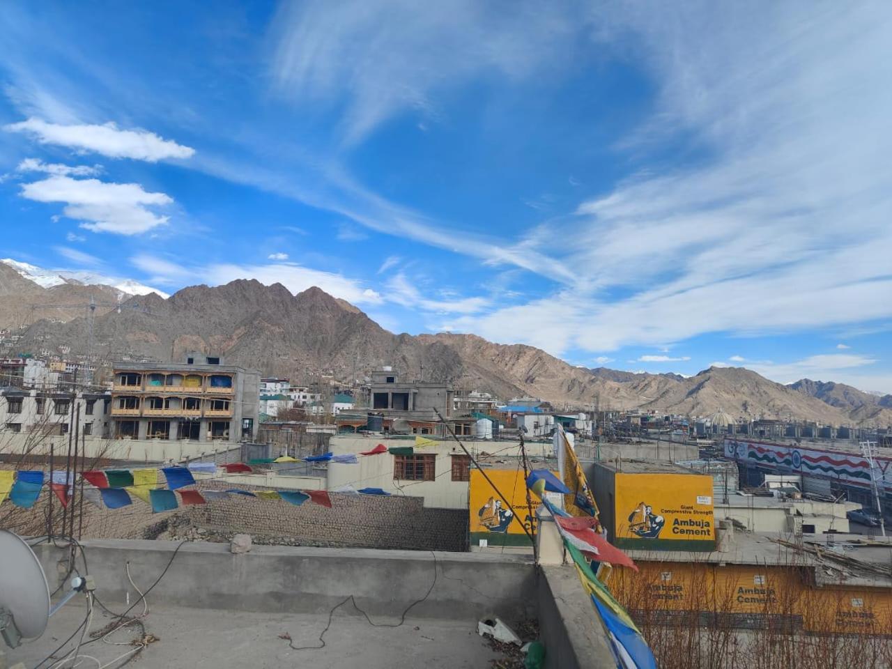 Hotel Lonchay Residency Leh Exterior photo